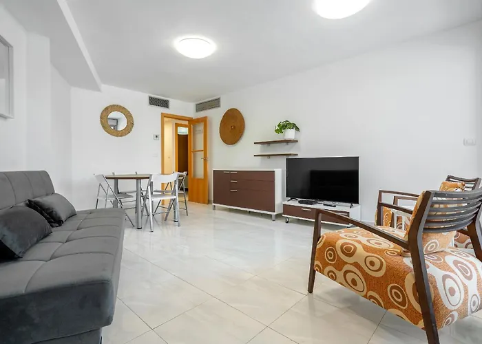 Hauzify I Apartament Mestral