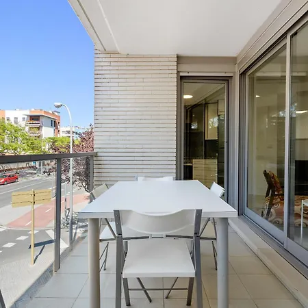 Hauzify I Apartament Mestral Cambrils Exterior photo