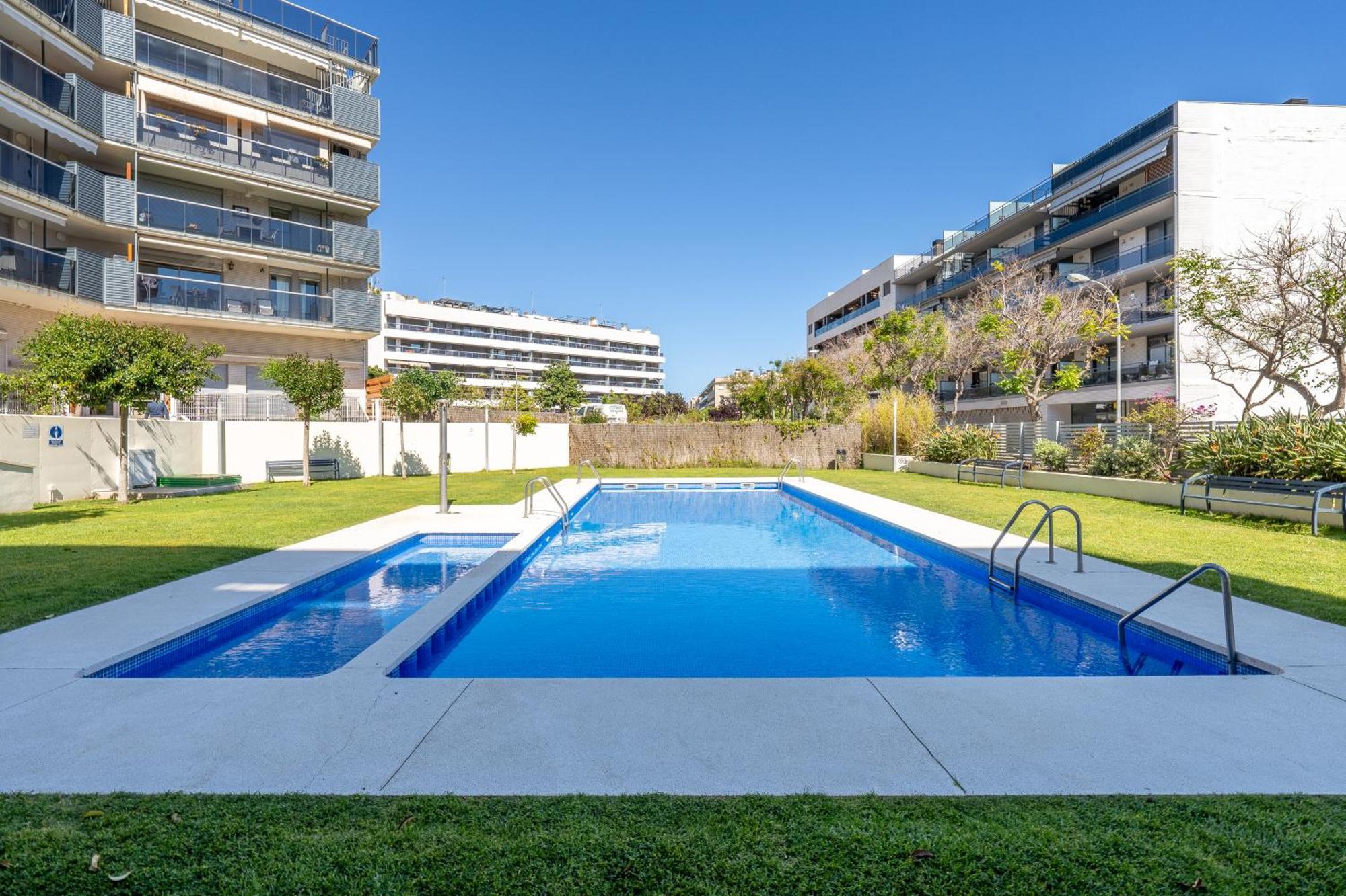 Hauzify I Mestral Apartament