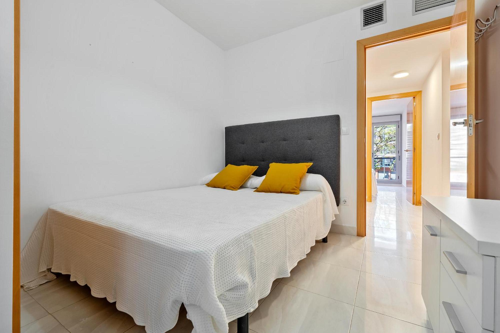 Hauzify I Mestral Apartament